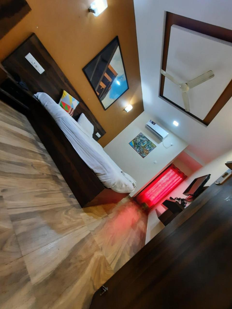 Karla Retreat Resort Лонавла Екстер'єр фото
