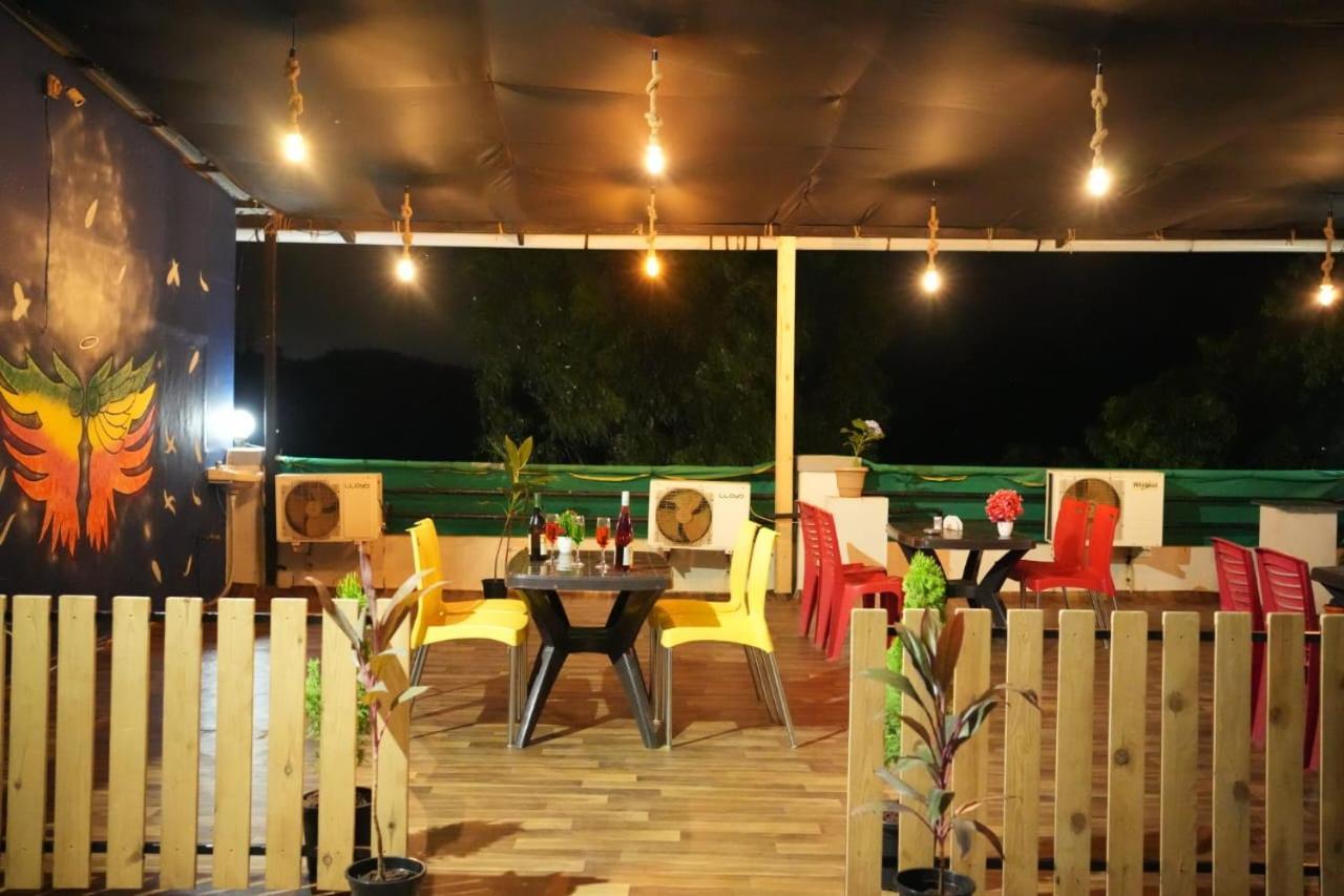 Karla Retreat Resort Лонавла Екстер'єр фото